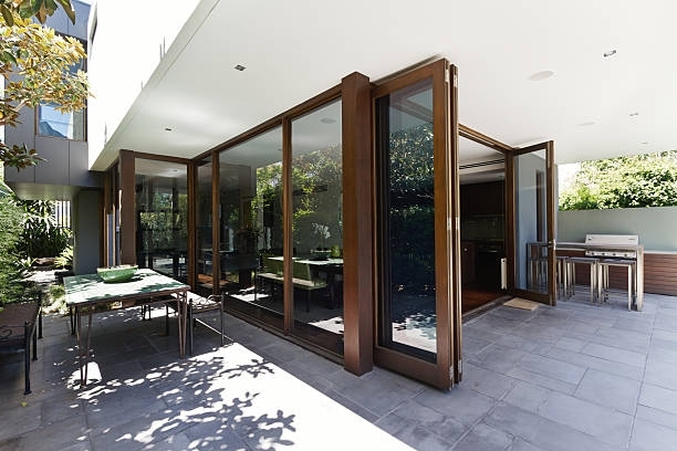 Custom glass mirrors